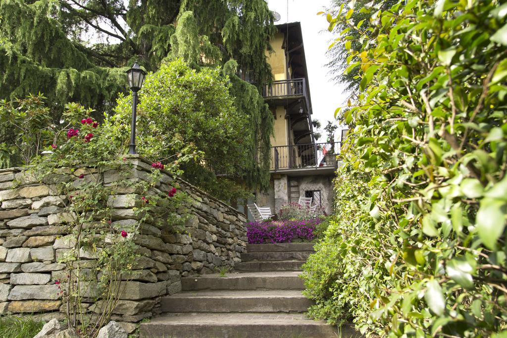 B&B Casa Carla Пинероло Экстерьер фото